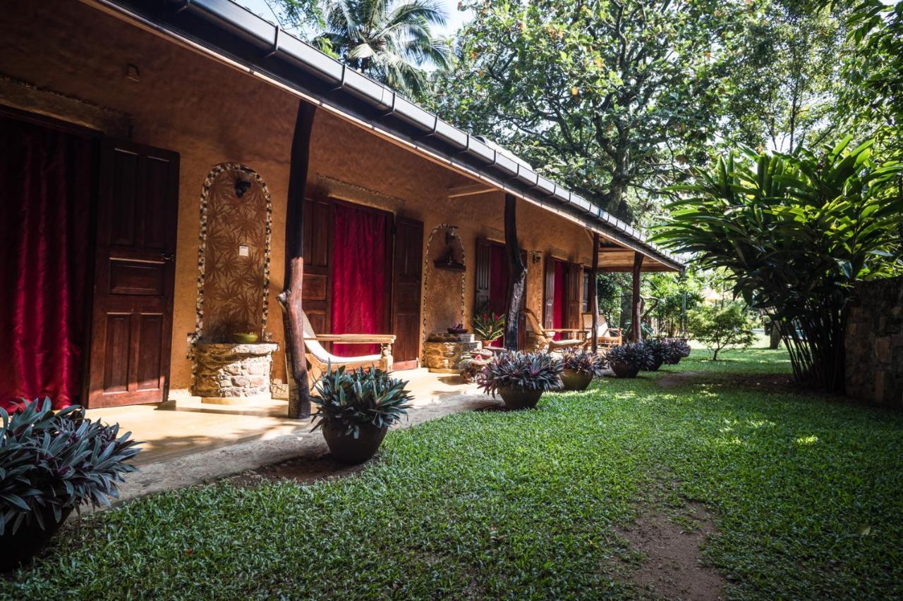 Yasmin Hill Longevity Resort - Hotel Galavilla Kandy Exterior foto